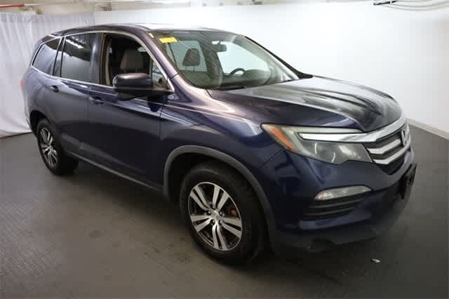 Thumbnail: 2017 Honda Pilot - 10