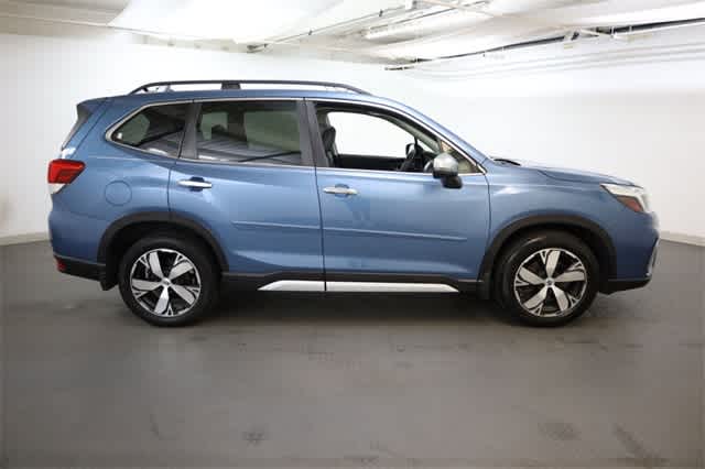 Thumbnail: 2019 Subaru Forester - 9