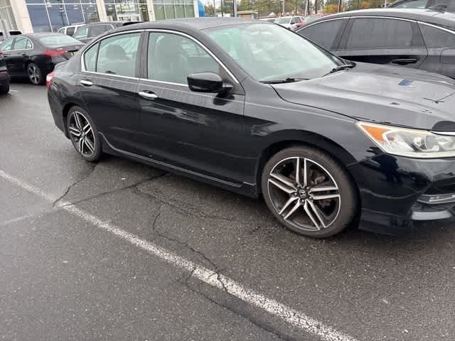 Thumbnail: 2017 Honda Accord - 10