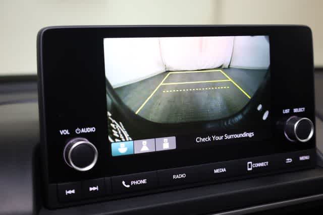 Thumbnail: 2023 Honda Pilot - 17