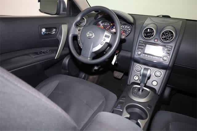 Thumbnail: 2013 Nissan Rogue - 16