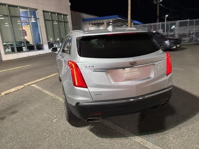 Thumbnail: 2017 Cadillac XT5 - 8