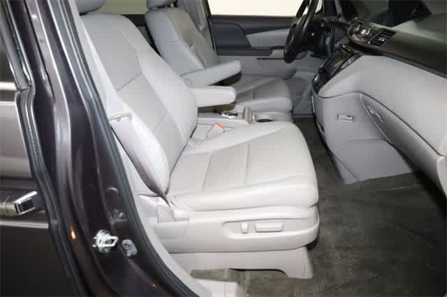 Thumbnail: 2016 Honda Odyssey - 21