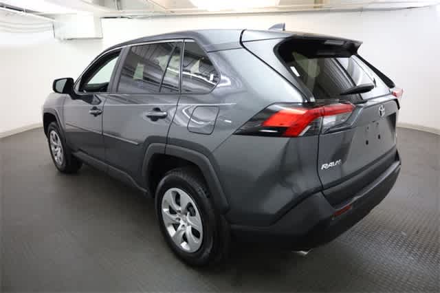 Thumbnail: 2022 Toyota RAV4 - 4