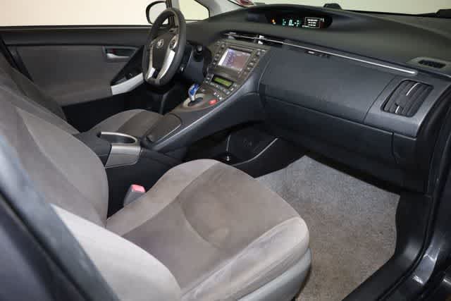 Thumbnail: 2012 Toyota Prius - 31