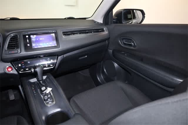 Thumbnail: 2018 Honda HR-V - 18