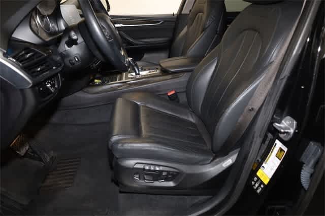 Thumbnail: 2015 BMW X5 - 15