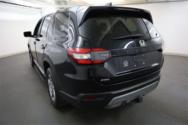 Thumbnail: 2023 Honda Pilot - 5