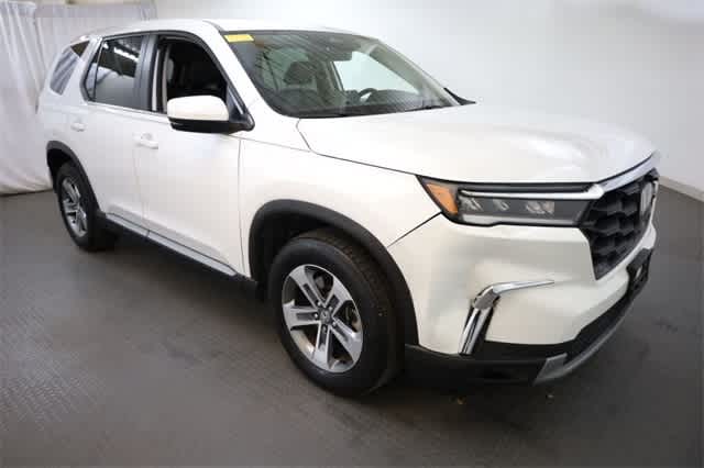 Thumbnail: 2023 Honda Pilot - 10