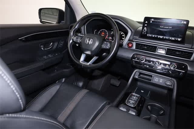 Thumbnail: 2023 Honda Pilot - 16