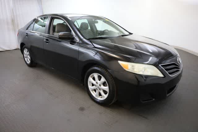 Thumbnail: 2011 Toyota Camry - 10