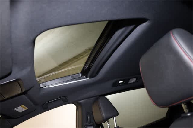 Thumbnail: 2023 Honda Odyssey - 28