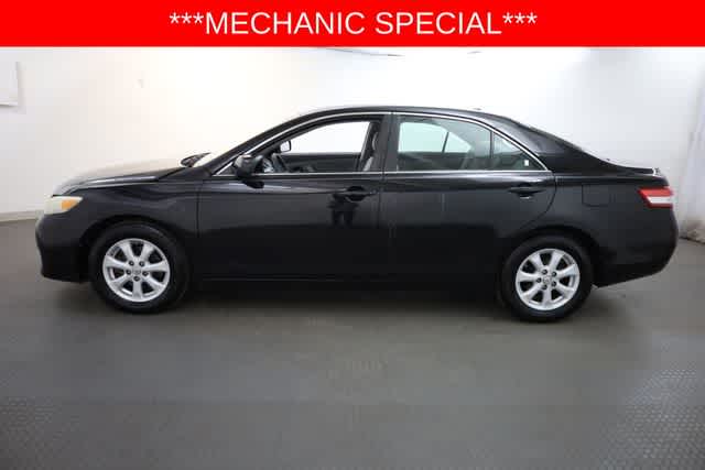 Thumbnail: 2011 Toyota Camry - 3