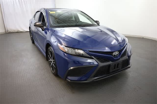 Thumbnail: 2024 Toyota Camry - 11