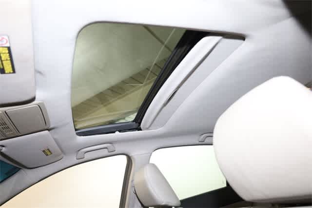 Thumbnail: 2011 Honda Accord - 27