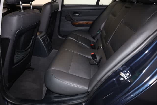 Thumbnail: 2007 BMW 3 Series - 21