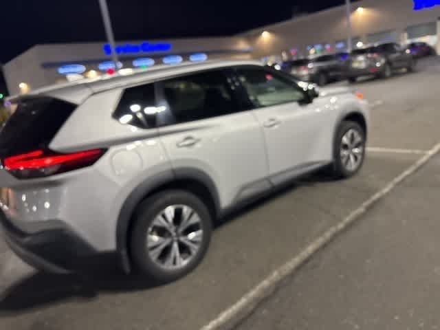 Thumbnail: 2021 Nissan Rogue - 15