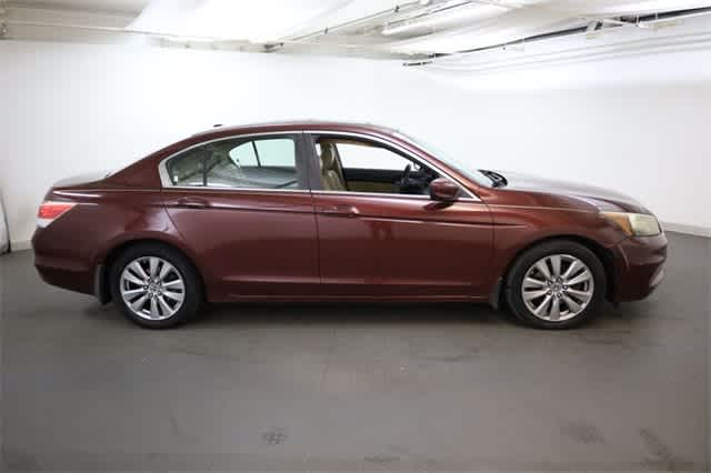 Thumbnail: 2012 Honda Accord - 9