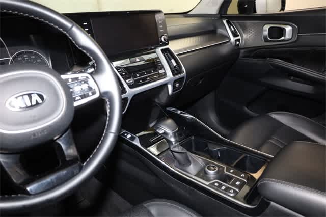 Thumbnail: 2021 Kia Sorento - 23