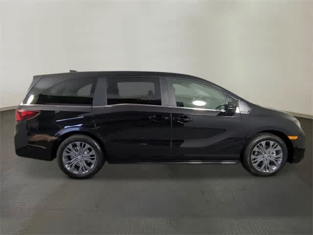 2025 Honda Odyssey Touring 6
