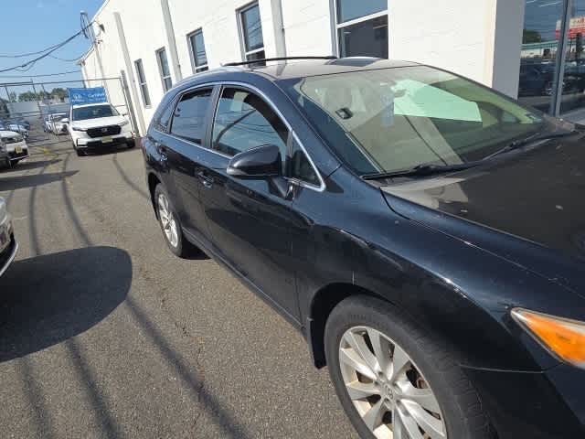 Thumbnail: 2013 Toyota Venza - 18