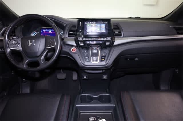 Thumbnail: 2023 Honda Odyssey - 17