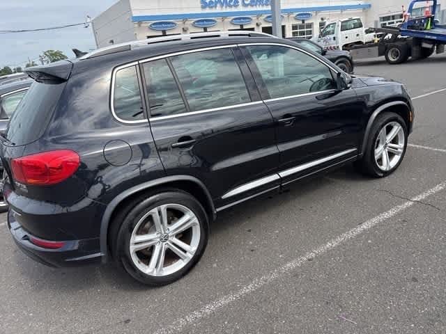 Thumbnail: 2015 Volkswagen Tiguan - 11