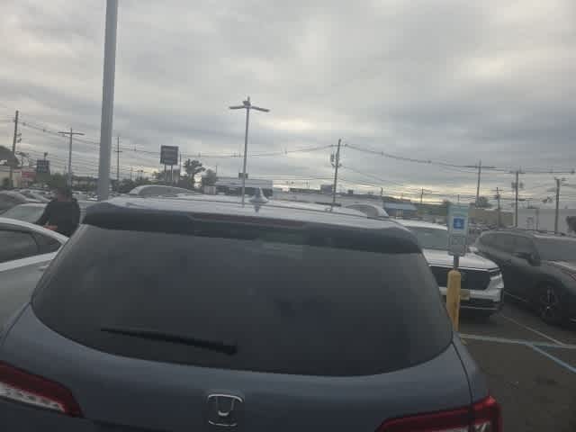 Thumbnail: 2022 Honda Pilot - 9