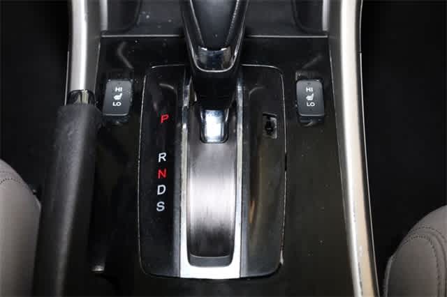 Thumbnail: 2017 Honda Accord - 32