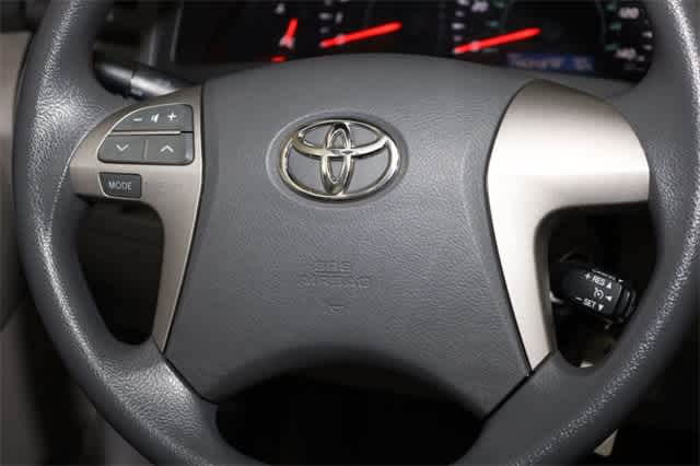 Thumbnail: 2009 Toyota Camry - 28