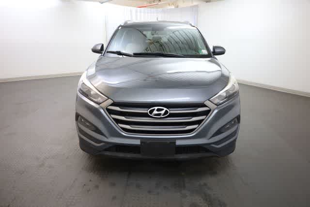 Thumbnail: 2016 Hyundai Tucson - 12