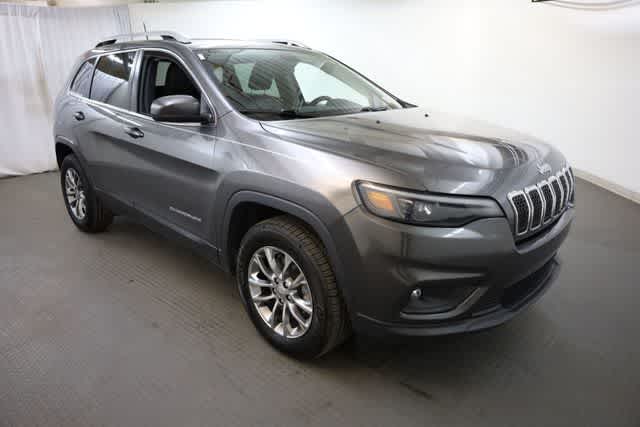 Thumbnail: 2019 Jeep Cherokee - 10