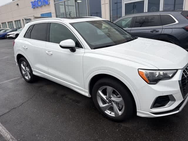 Thumbnail: 2021 Audi Q3 - 9