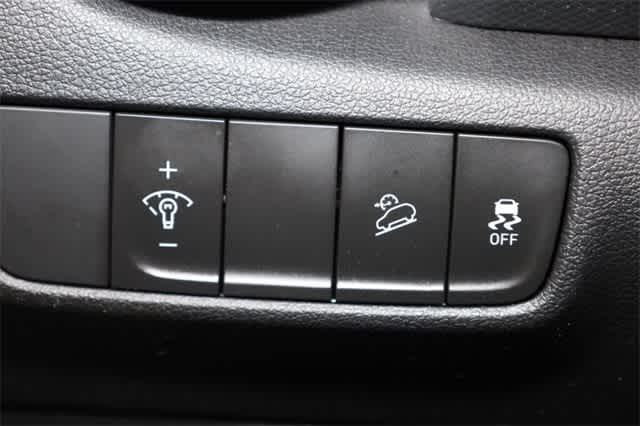 Thumbnail: 2023 Hyundai Kona - 26