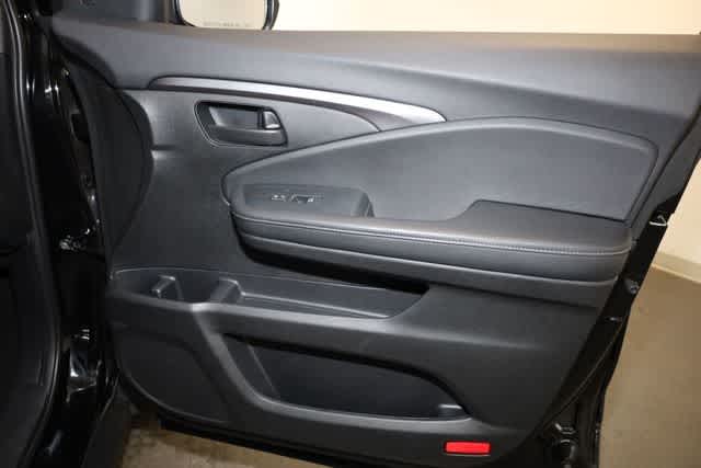 Thumbnail: 2023 Honda Passport - 23