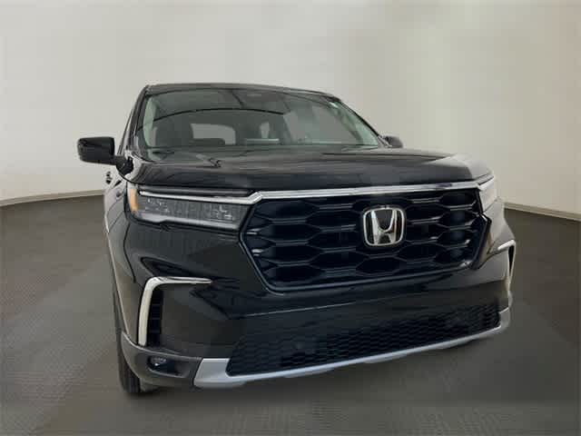 Thumbnail: 2025 Honda Pilot - 10