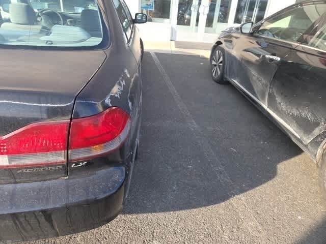 Thumbnail: 2001 Honda Accord - 11