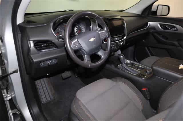 Thumbnail: 2020 Chevrolet Traverse - 14