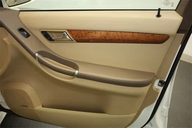 Thumbnail: 2008 Mercedes-Benz R-Class - 33