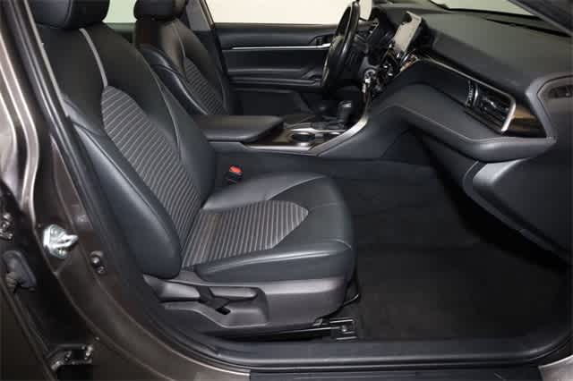 Thumbnail: 2021 Toyota Camry - 20