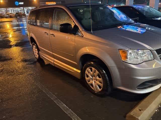 Thumbnail: 2015 Dodge Grand Caravan - 6