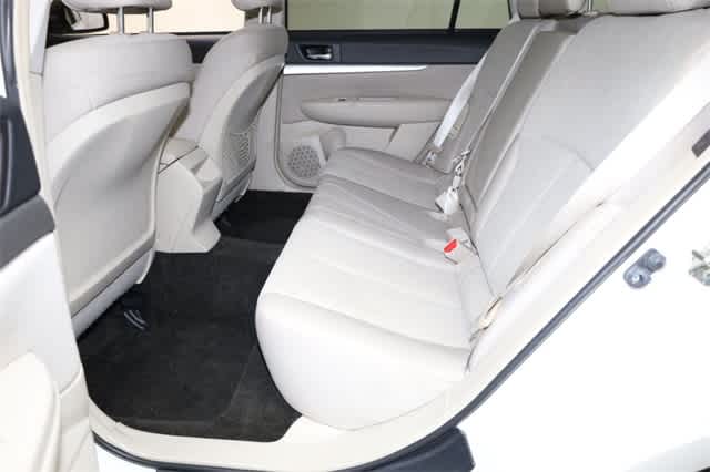 Thumbnail: 2014 Subaru Outback - 21
