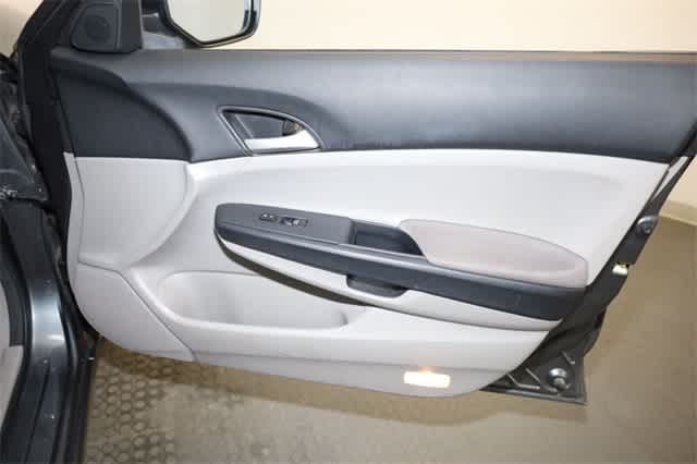 Thumbnail: 2011 Honda Accord - 22