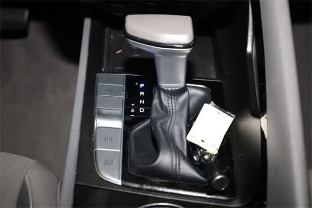 Thumbnail: 2021 Hyundai Elantra - 33