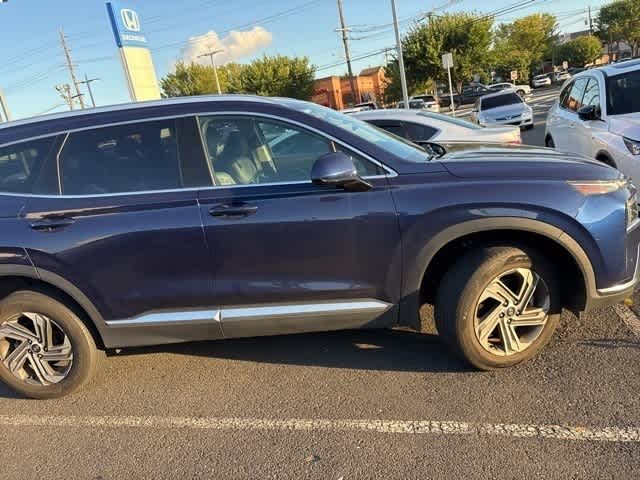 Thumbnail: 2022 Hyundai Santa Fe - 17