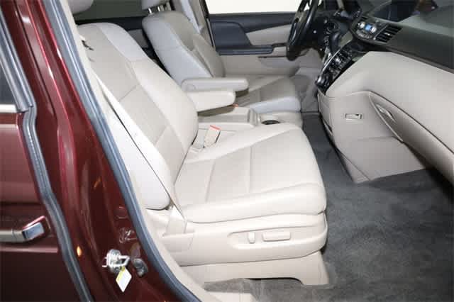 Thumbnail: 2013 Honda Odyssey - 20