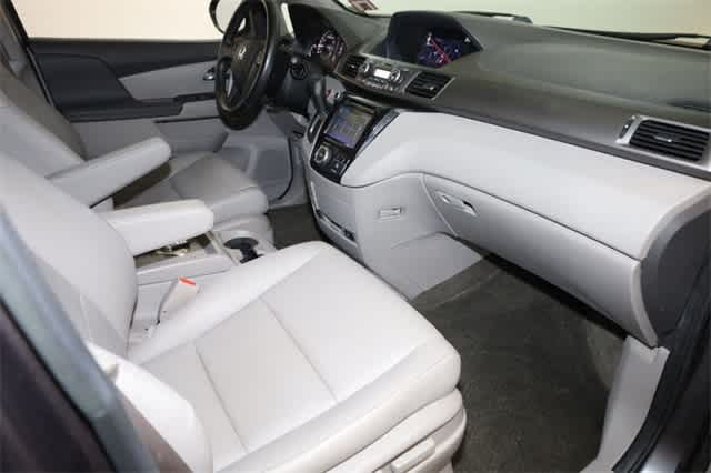 Thumbnail: 2016 Honda Odyssey - 20