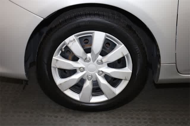 Thumbnail: 2010 Toyota Corolla - 34