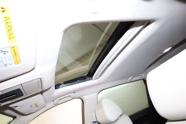 Thumbnail: 2023 Honda CR-V - 27