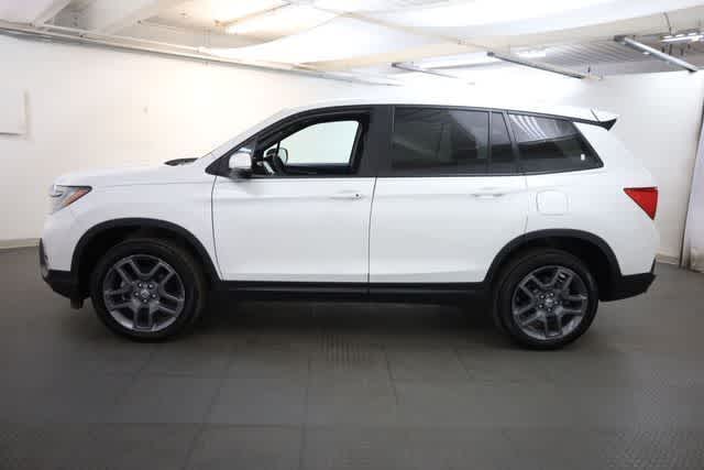 Thumbnail: 2023 Honda Passport - 3